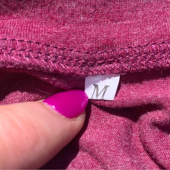 I beg your Parton Dolly Parton Shirt Super Soft Size M/L - Picture 6 of 9